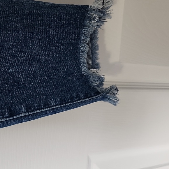 Women's Abercrombie & Fitch Simone high rise distressed ankle jeans 26 - Picture 4 of 11